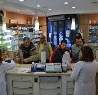 Manovra e liberalizzazioni, le farmacie "rinviate a giudizio"