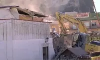 Abusivismo, guerriglia urbana a Bacoli