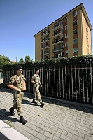 Milano sicurezza, tornano i militari: no alle ronde
