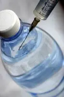 Palermo, 16enne beve acqua con candeggina a scuola : ricoverata