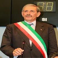 Dimissioni: Michele Traversa e la politica spazzatura