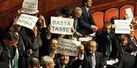 Monti al Senato, Sì alla Tobin Tax. Bagarre della Lega (Video)