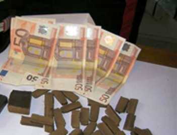 Maxi sequestro di droga