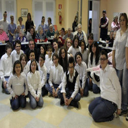 Novara coro voci bianche: anziani e bambini in tv a Natale