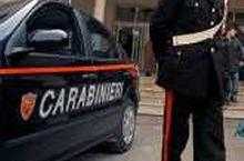 Rapinano minorenni fingendosi carabinieri