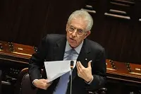 Monti, fiducia sulla manovra:"Sacrifici temporanei ma anche sviluppo"