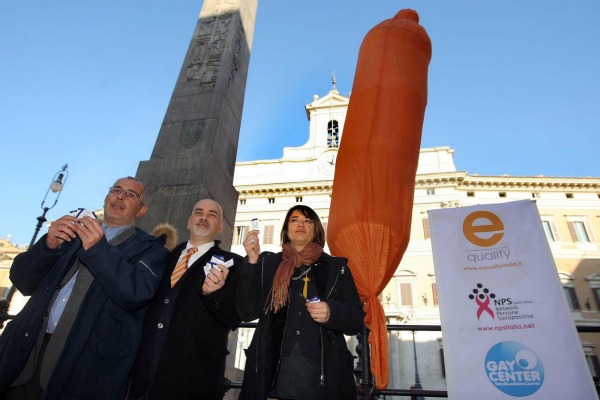 Scandalo preservativo: ministero della Salute nega e Rai avvia istruttoria