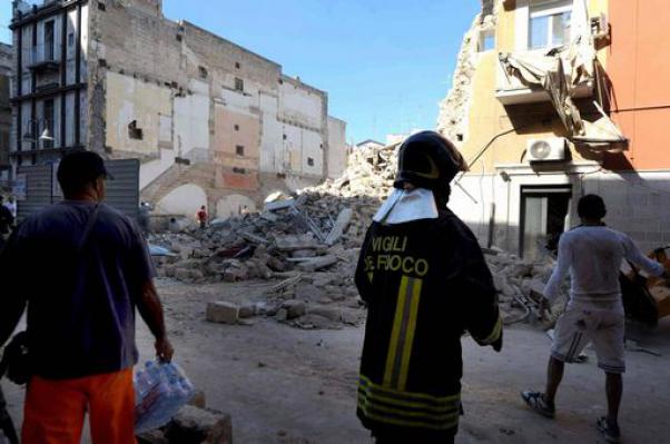 Crollo palazzina Barletta, 4 arresti