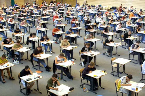 Prof, ancora scandalo concorsi