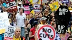 Gran Bretagna: dipendenti pubblici in sciopero contro la riforma pensionistica