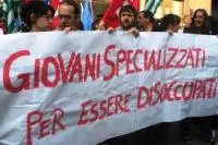 Bologna è boom disoccupazione: a rischio giovani e stranieri