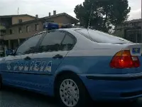 Nuoro: rapina in gioielleria diffuse immagini dei rapinatori