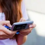 Sexting, nuova insidia adolescenti