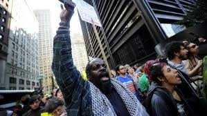 Occupy Wall Street: la polizia di New York sgombera gli indignati a Zuccotti Park
