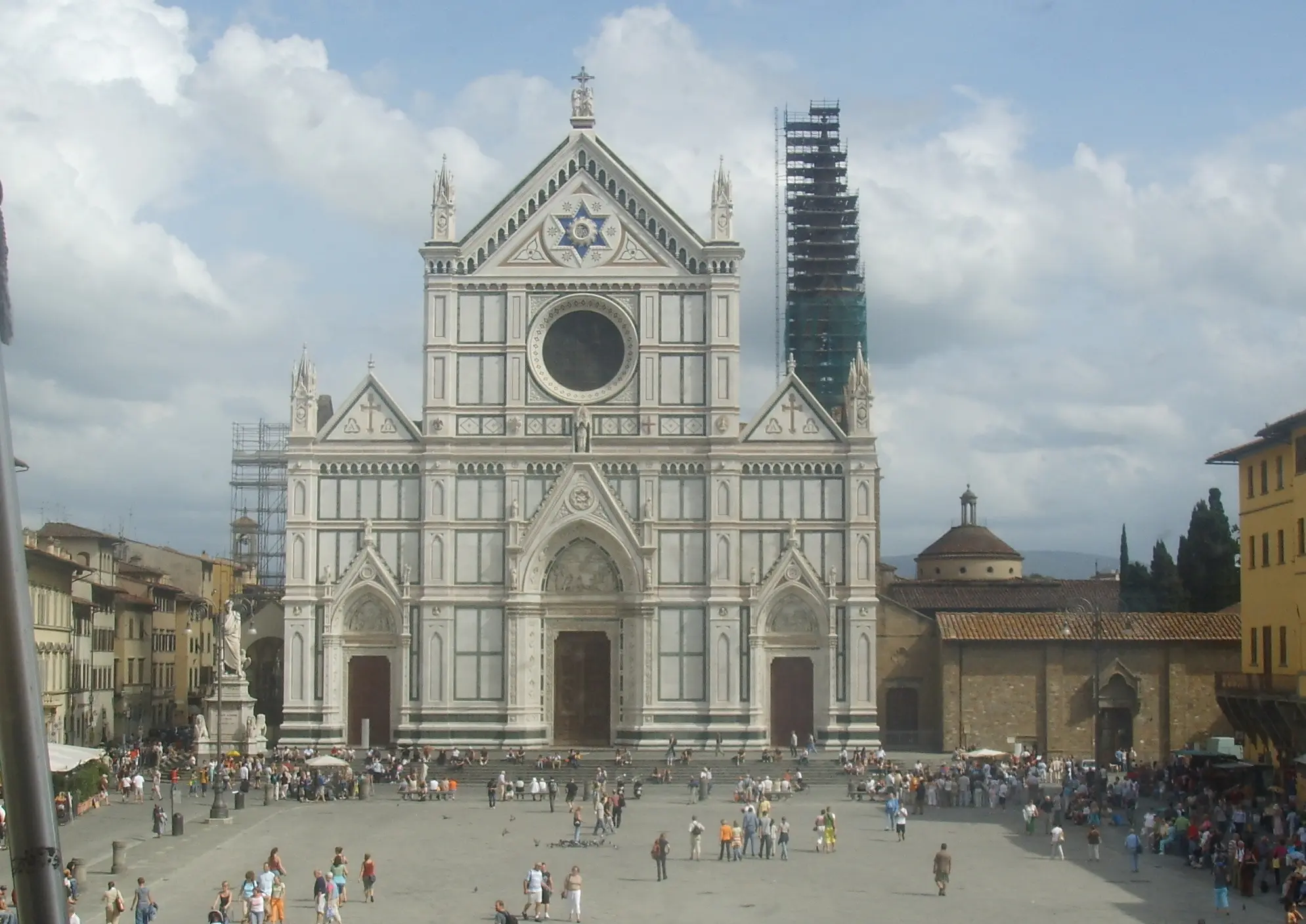 Il Rettore di Santa Croce trascina in Tribunale il Sindaco di Firenze Matteo Renzi. Il Pdl appoggia