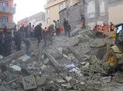Terremoto Turchia, nuova scossa e 7 morti