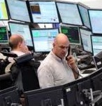 Ipotesi Monti al governo. I mercati respirano