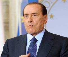 Berlusconi contro tutti: “Io non mi dimetto”