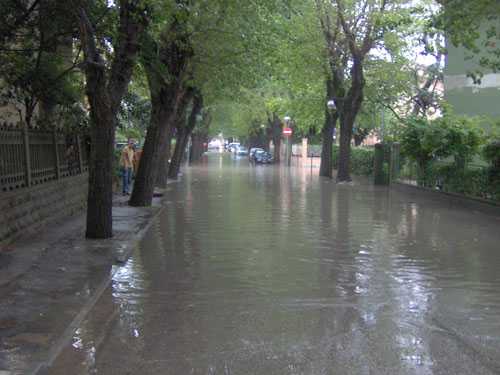 Piogge fino a martedì: pericolo di frane e inondazioni