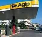 Rapina all'Agip: bottino da 15 mila euro