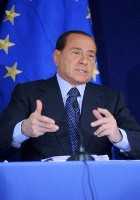 Berlusconi risponde all'ultimatum Ue: pensioni a 67 anni