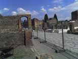 Pompei, crolla un muro di epoca Romana