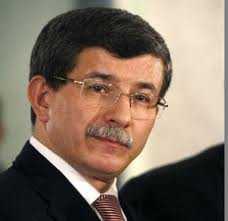 Ankara, il ministro degli esteri turco incontra gli oppositori siriani