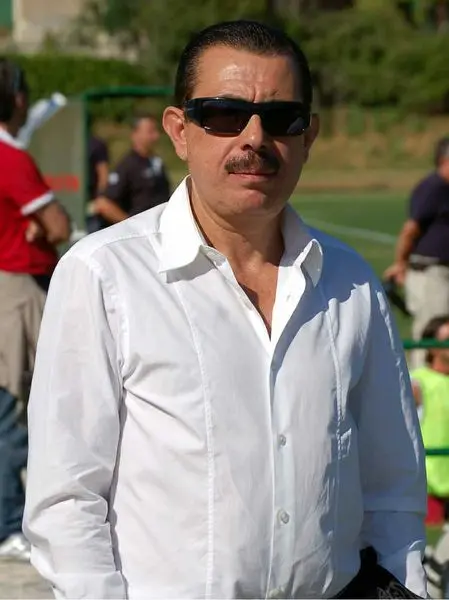 Calcio: il patron giallorosso Cosentino manda un messaggio a squadra e tifosi
