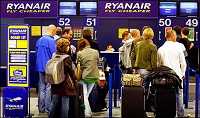 Ryanair, per tagliare i prezzi, taglia le  toilette