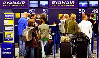 Ryanair, per tagliare i prezzi, taglia le  toilette