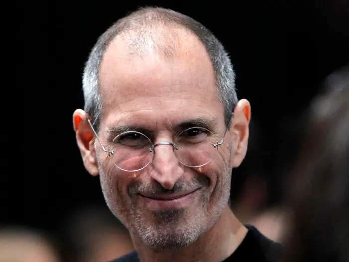 Addio a Steve Jobs: funerale a sorpresa