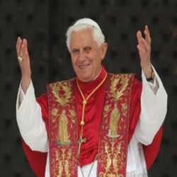 Papa Benedetto XVI a Lamezia: possibilità di ritirare il pass anche domenica all'ingresso dell'area