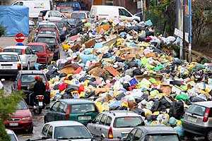 Napoli, l'Unione Europea avvia contro l'Italia procedura d'infrazione sui rifiuti