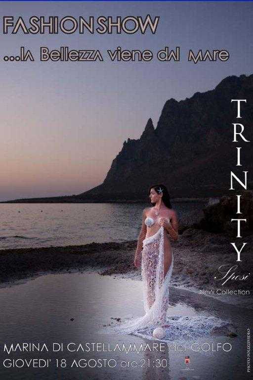 La bellezza viene dal mare sfilata di moda di Trinity-Sposi a Castellammare del Golfo (TP)