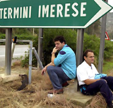 Operai di Termini Imerese in azione: ora al blocco della Ferrovia