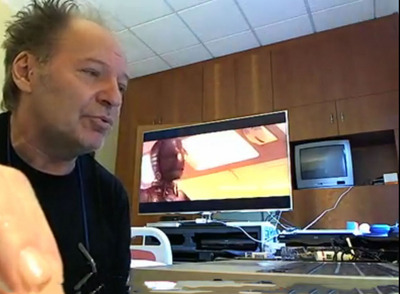 Vasco Rossi: "Di marijuana non si muore, di Giovanardi si!"