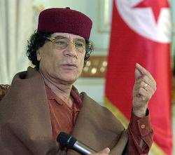 Libia: Gheddafi sano e salvo, forse scappato in Niger