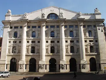 Crisi, proteste a Piazza Affari
