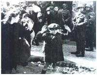 Polonia: devastato monumento in memoria degli ebrei bruciati vivi nel 1941
