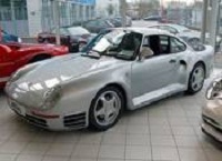 Porsche lancia la nuova 959 e sfida la Ferrari