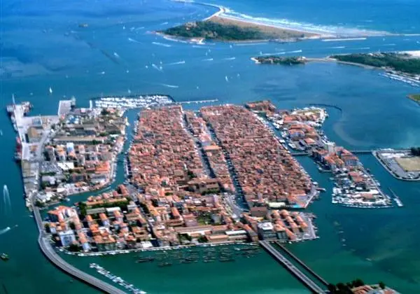 Chioggia, ragazzo ucciso a coltellate