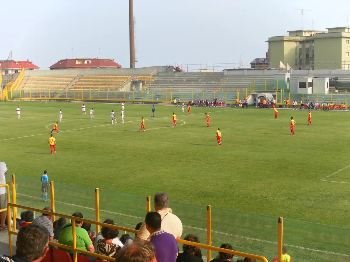 Calcio: un bel Catanzaro accede al turno successivo della Coppa Italia di Lega Pro. [FOTOGALLERY]