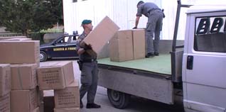 False Griffes: filiera commerciale scoperta dalle Fiamme  Gialle di Bari