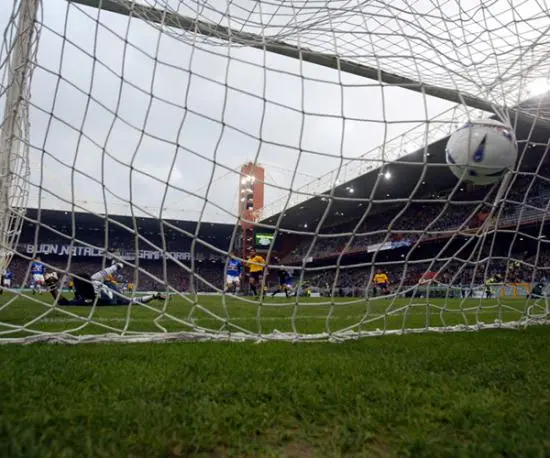 Pronto a festeggiare in campo i suoi 70 anni il "mitico" portiere Boranga