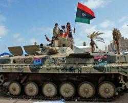 Libia: gli insorti liberano Tripoli, regime di Gheddafi con le ore contate