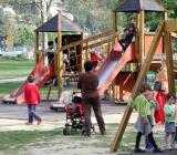 Pedofilia: palpeggia bambina nel parco, napoletano arrestato nel Lametino