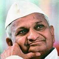 India: Anna Hazare arrestato, rilasciato ma non scarcerato