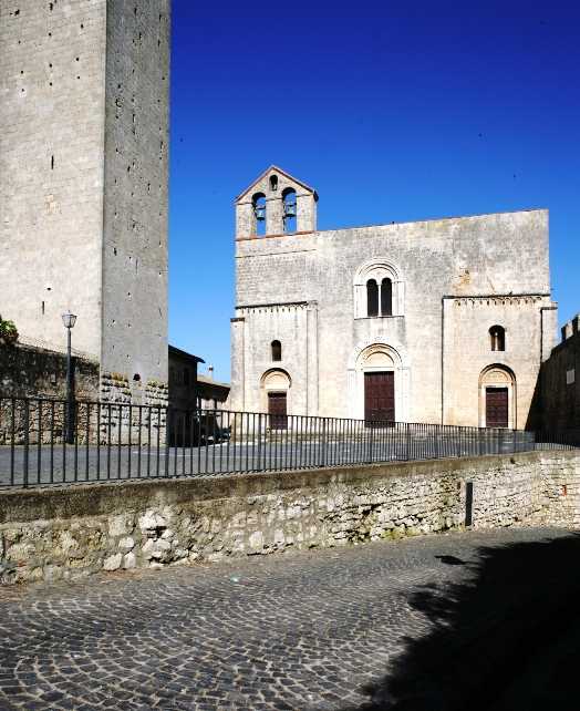 Porte aperte ai monumenti di Tarquinia.