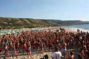 Il più grande flash mob della Calabria (su spiaggia) alla Marina di Zambrone