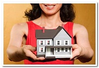 Immobili, per Bankitalia prezzi in calo